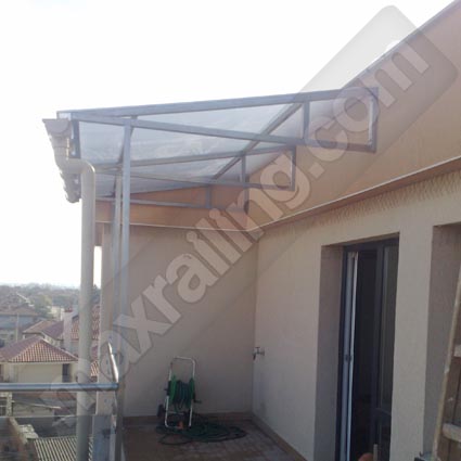 Навес Раковски